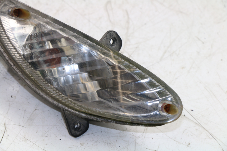 photo de RIGHT FRONT TURN SIGNAL PEUGEOT V-CLIC VCLIC 50 (2007 - 2013)