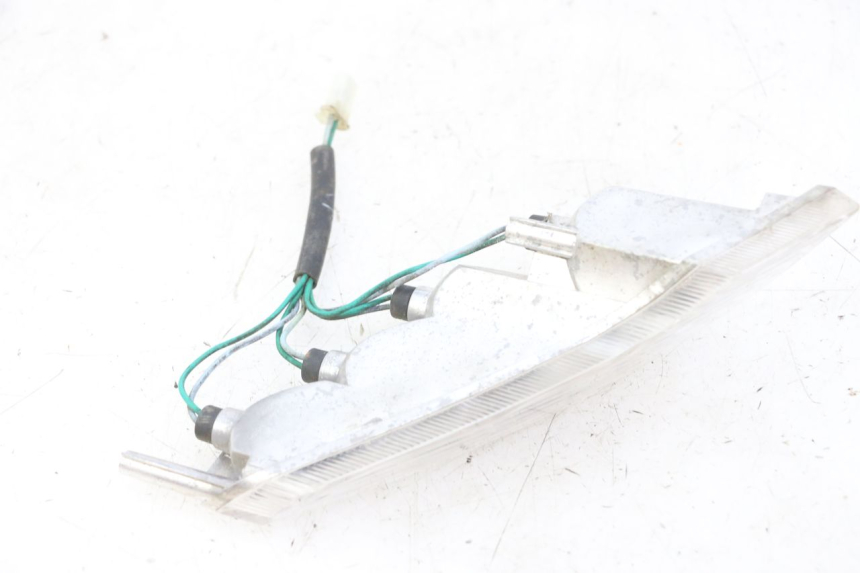 photo de FRONT RIGHT TURN SIGNAL PEUGEOT VIVACITY 125 (2010 - 2017)