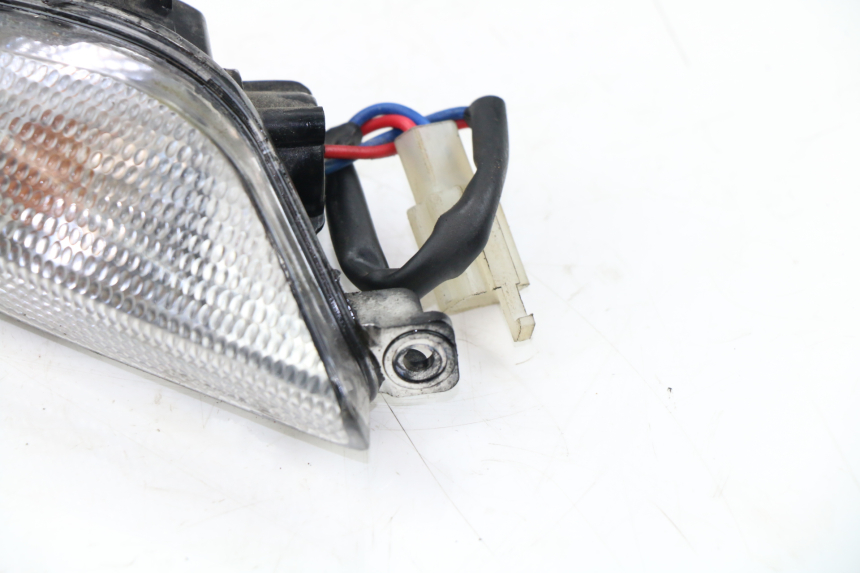 photo de FRONT RIGHT TURN SIGNAL PIAGGIO TYPHOON 50 (2010 - 2012)