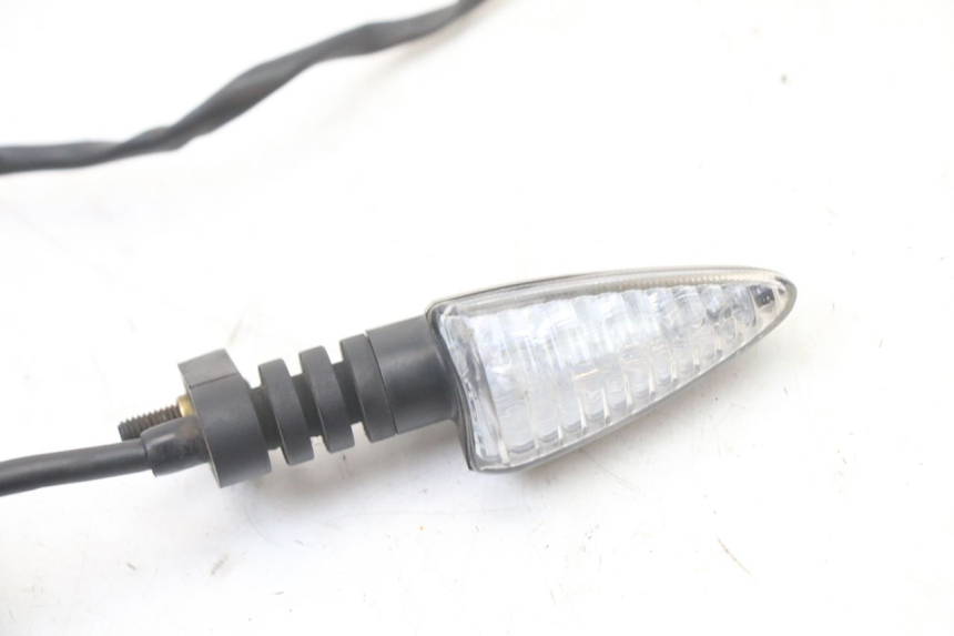 photo de FRONT RIGHT TURN SIGNAL LIGIER PULSE 3 1 (2014 - 2020) - Component detail