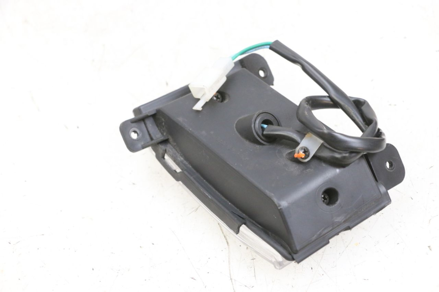 photo de FRONT RIGHT TURN SIGNAL EFUN PUSA 1 - Alternative perspective