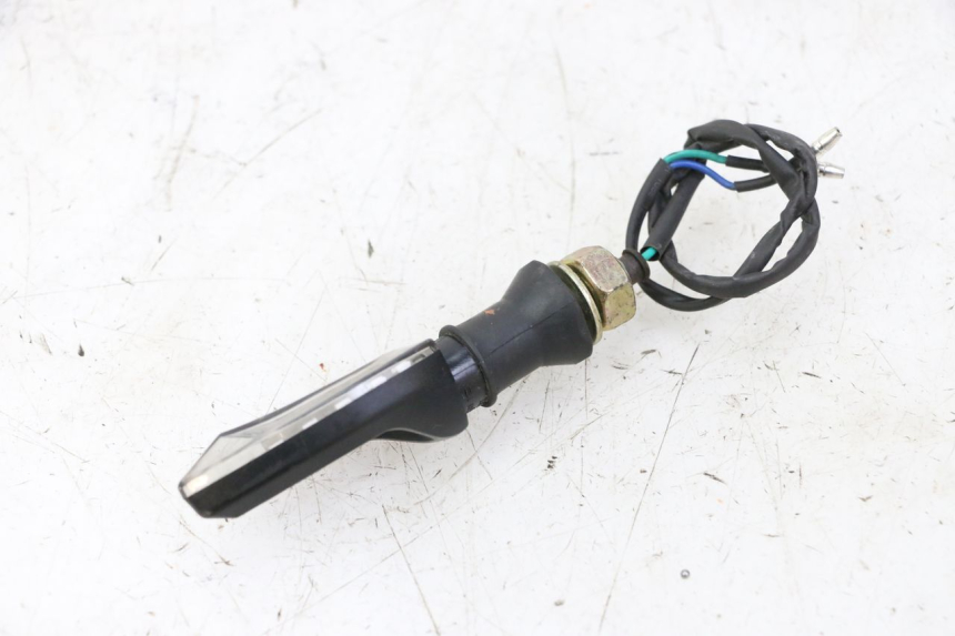 photo de FRONT RIGHT TURN SIGNAL MAG POWER R-STREET 50 (2016 - 2025)