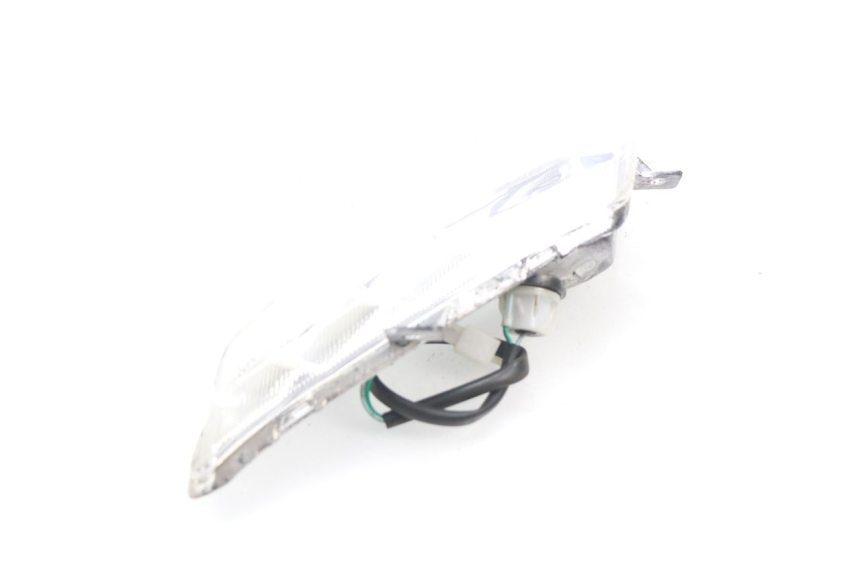 photo de FRONT RIGHT TURN SIGNAL RAZZO VENICE 50 (2009 - 2014)