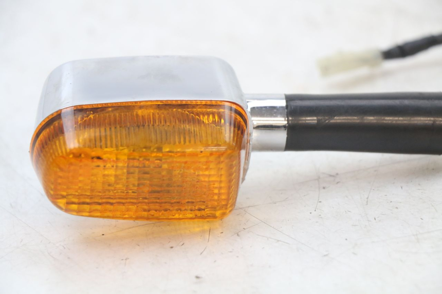 photo de FRONT RIGHT TURN SIGNAL ROYAL ENFIELD CONTINENTAL GT 650 (2019 - 2024)