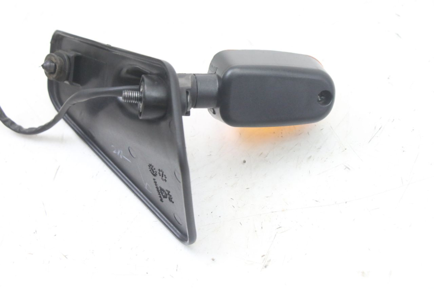 photo de FRONT RIGHT TURN SIGNAL ROYAL ENFIELD HYMALAYAN 410 (2016 - 2023)