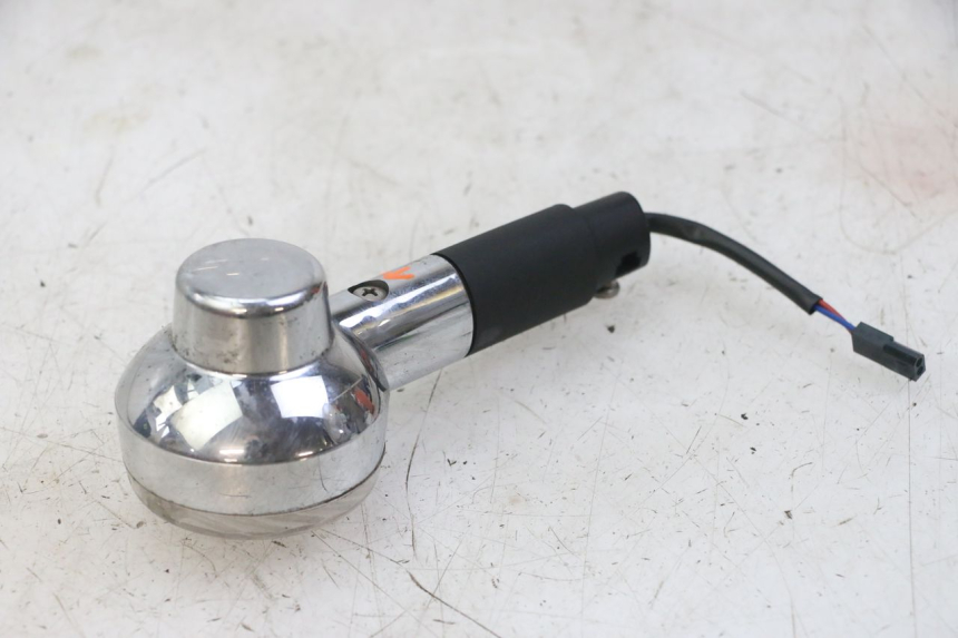 photo de FRONT RIGHT TURN SIGNAL APRILIA SCARABEO GT TOURING 125 (1999 - 2005)