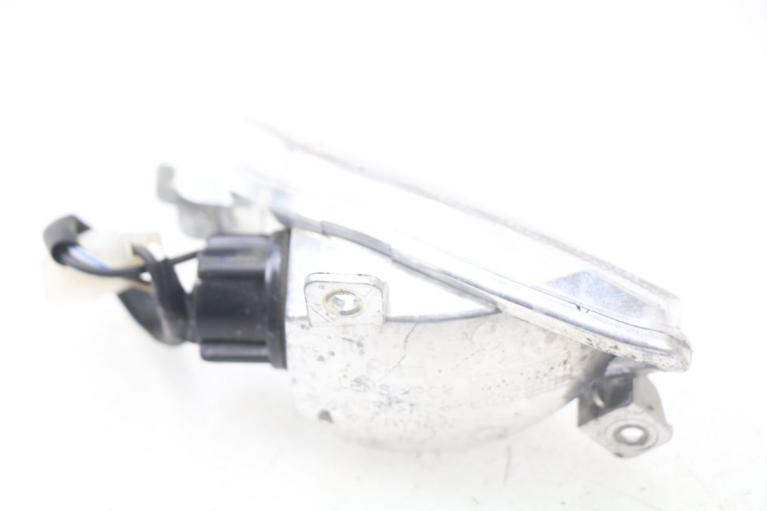 photo de FRONT RIGHT TURN SIGNAL APRILIA SR 2T 50 (2018 - 2022)