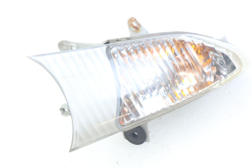 photo de RIGHT FRONT TURN SIGNAL SUZUKI BURGMAN 125 (2007 - 2014)