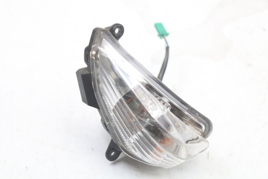 photo de FRONT RIGHT TURN SIGNAL SUZUKI BURGMAN 125 (2018 - 2021)