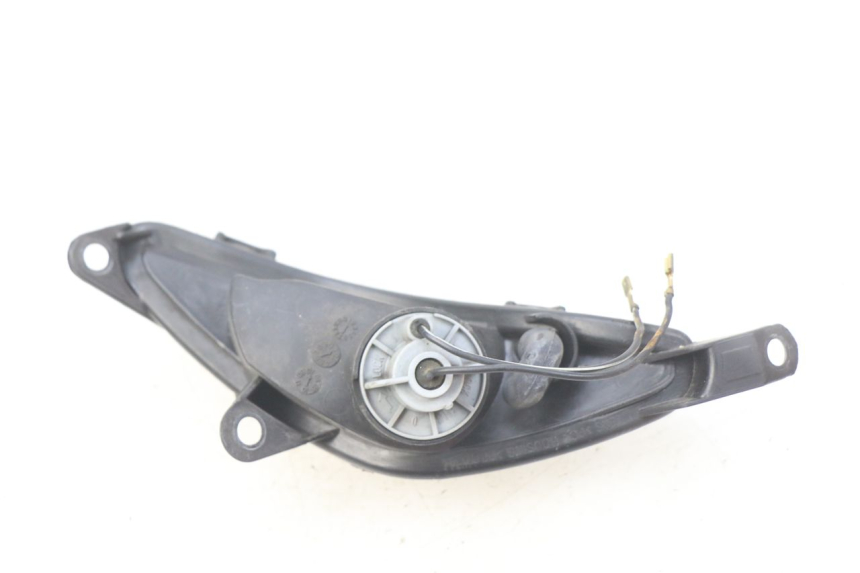 photo de RIGHT FRONT TURN SIGNAL SUZUKI SIXTEEN 125 (2008 - 2010)