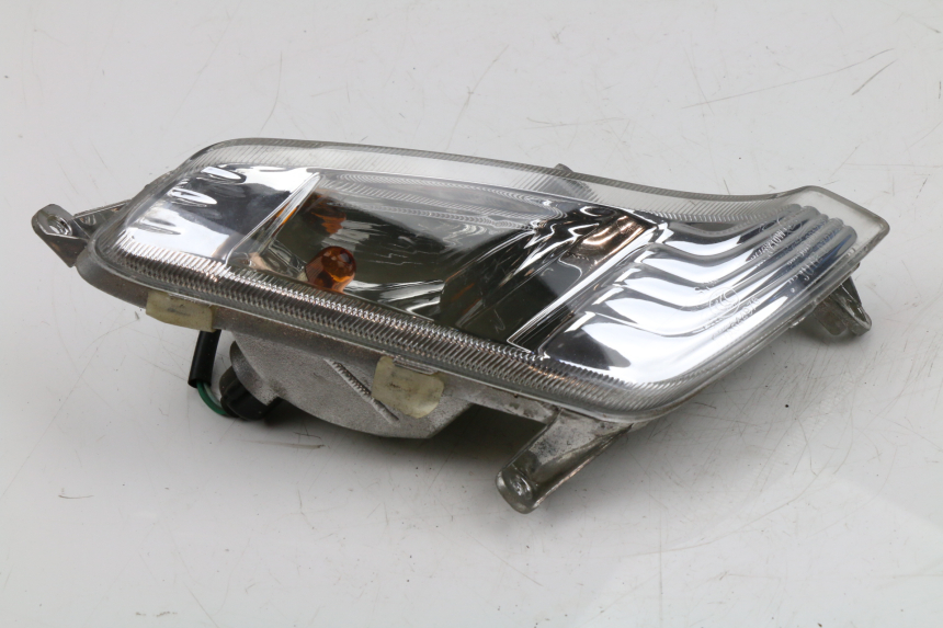 photo de FRONT RIGHT TURN SIGNAL SYM FIDDLE 2 S 125 (2012 - 2014)