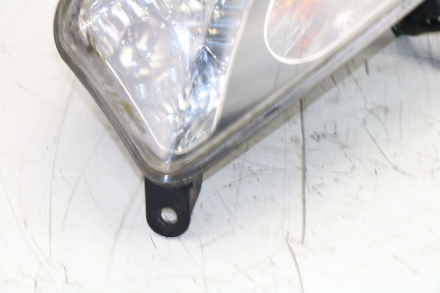 photo de FRONT RIGHT TURN SIGNAL SYM GTS 125 (2005 - 2008)