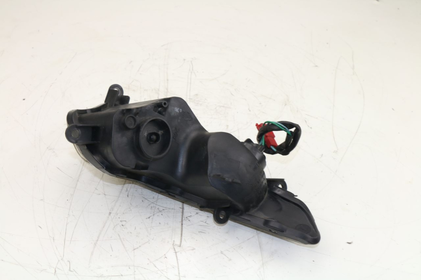 photo de FRONT RIGHT TURN SIGNAL SYM GTS 125 (2005 - 2008)