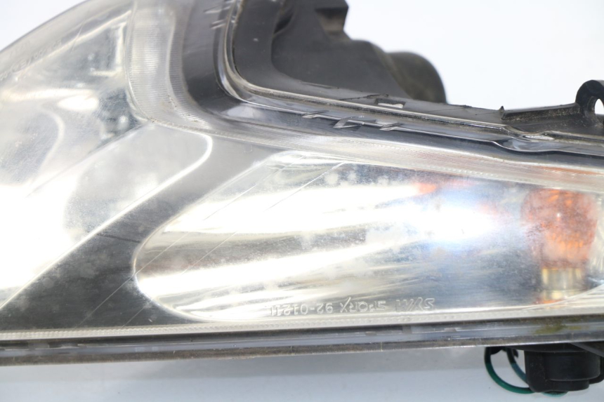 photo de FRONT RIGHT TURN SIGNAL SYM GTS 250 (2005 - 2008)