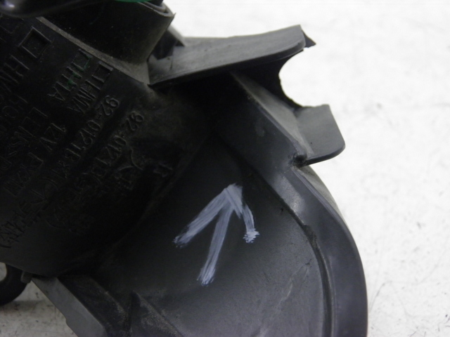 photo de FRONT RIGHT TURN SIGNAL SYM GTS EVO 125 (2009 - 2013)