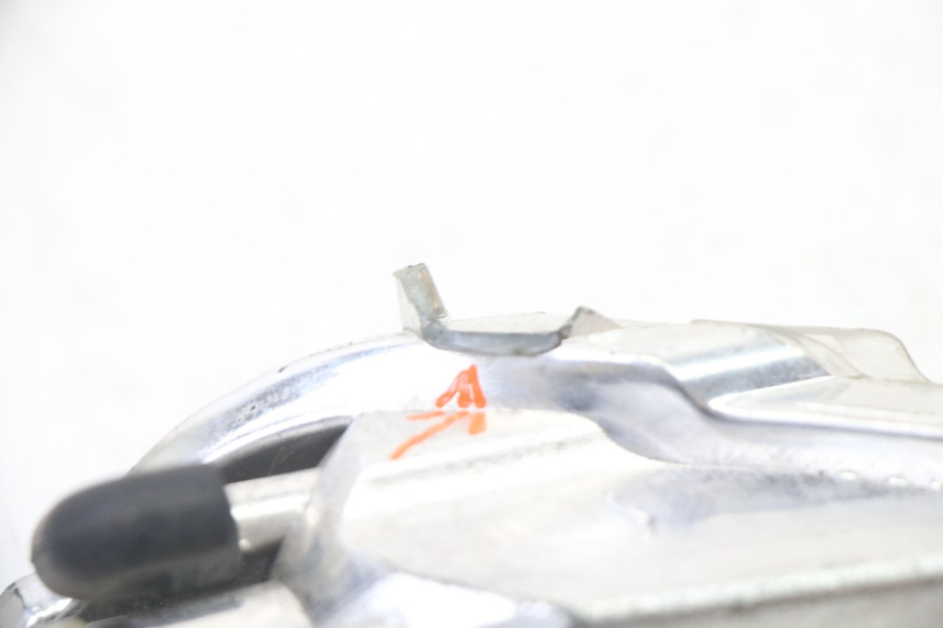 photo de FRONT RIGHT TURN SIGNAL PEUGEOT TWEET 4T 50 (2014 - 2019)
