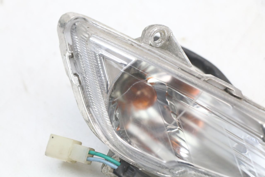 photo de RIGHT FRONT TURN SIGNAL PEUGEOT TWEET 125 (2018 - 2021)