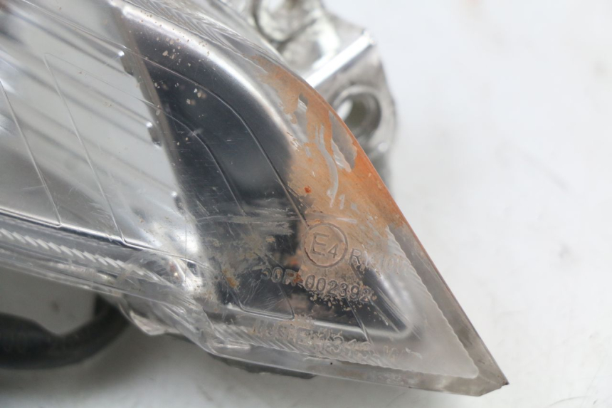 photo de RIGHT FRONT TURN SIGNAL PEUGEOT TWEET 125 (2018 - 2021)
