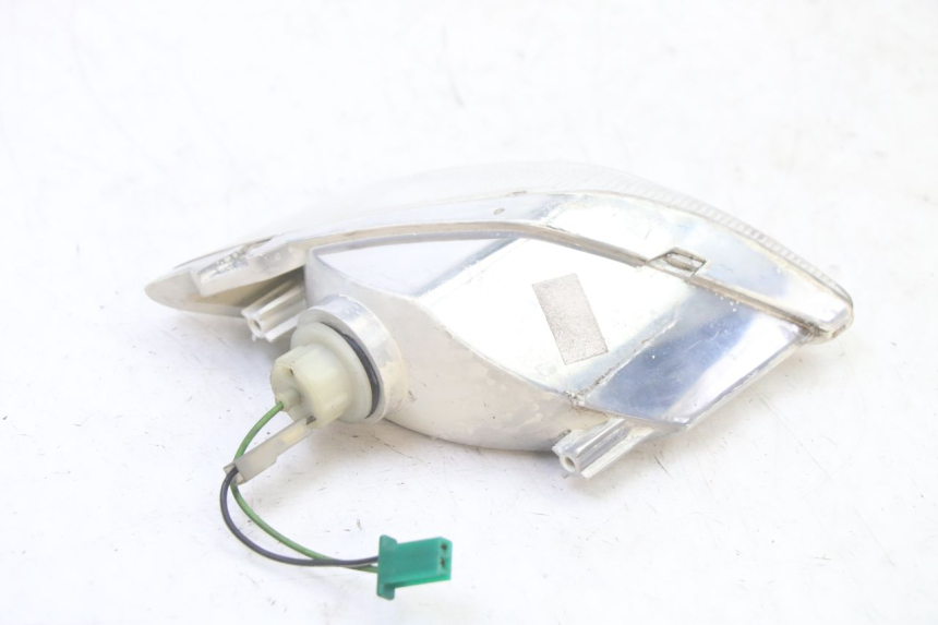 photo de RIGHT FRONT TURN SIGNAL SUZUKI UH BURGMAN 125 (2002 - 2006)