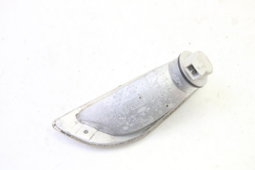 photo de RIGHT FRONT TURN SIGNAL PIAGGIO VESPA S 2T 50 (2007 - 2014)