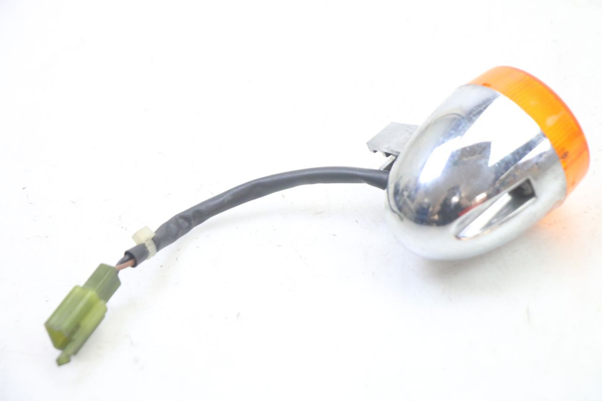 photo de FRONT RIGHT TURN SIGNAL YAMAHA WHY 50 (1998 - 2000)
