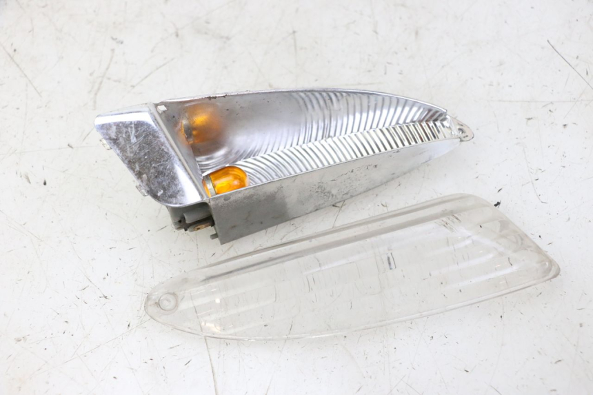 photo de FRONT RIGHT TURN SIGNAL PIAGGIO X9 EVOLUTION 125 (2003 - 2007)