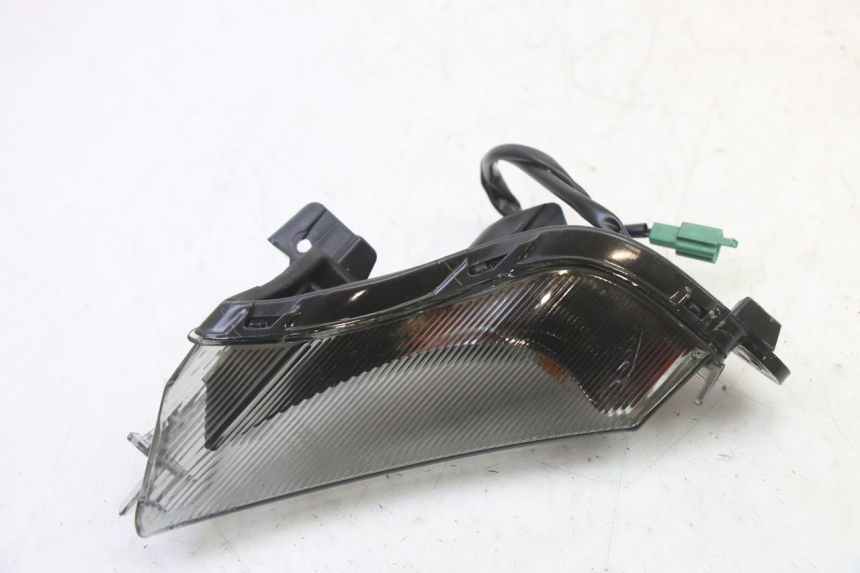 photo de FRONT RIGHT TURN SIGNAL YAMAHA XMAX X-MAX 125 (2021 - 2025)