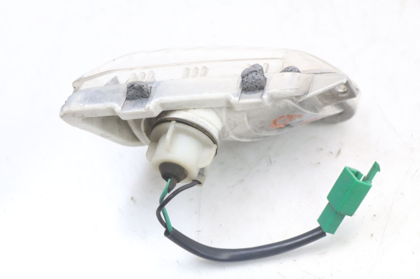 photo de RIGHT FRONT TURN SIGNAL YAMAHA X-MAX XMAX 250 (2006 - 2009)