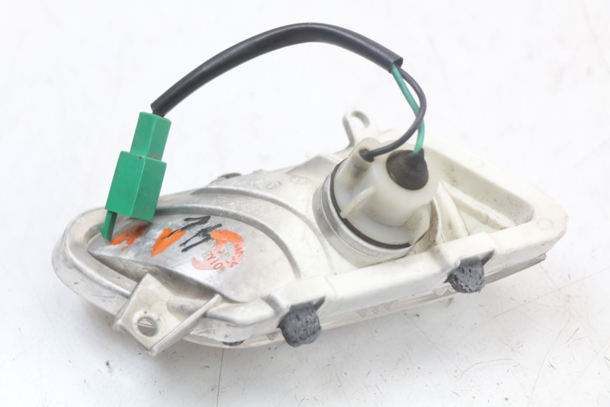 photo de RIGHT FRONT TURN SIGNAL YAMAHA X-MAX XMAX 250 (2006 - 2009)