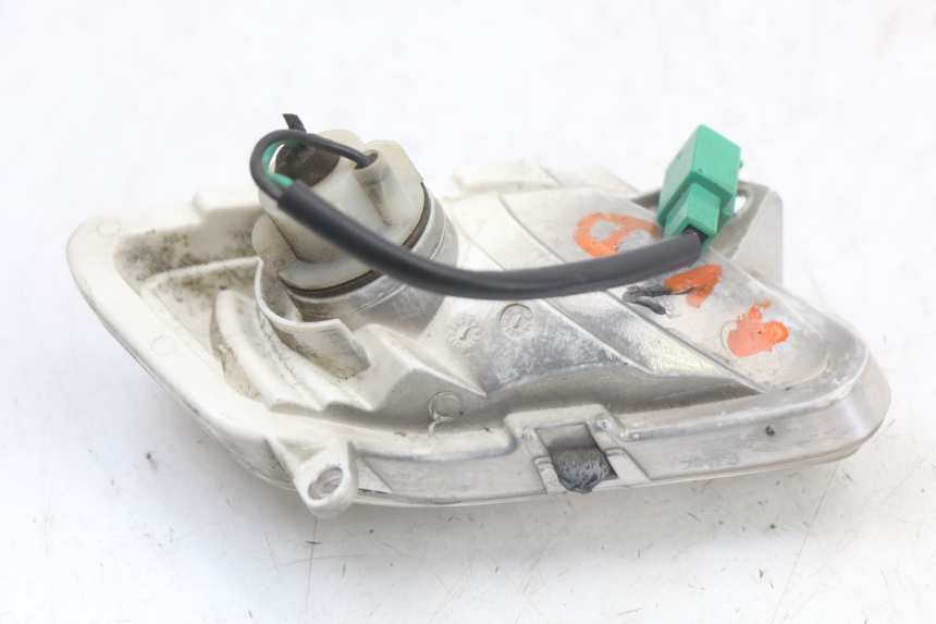 photo de RIGHT FRONT TURN SIGNAL YAMAHA X-MAX XMAX 250 (2006 - 2009)