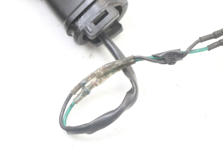 photo de FRONT RIGHT TURN SIGNAL YAMAHA XJ6 600 (2008 - 2016)