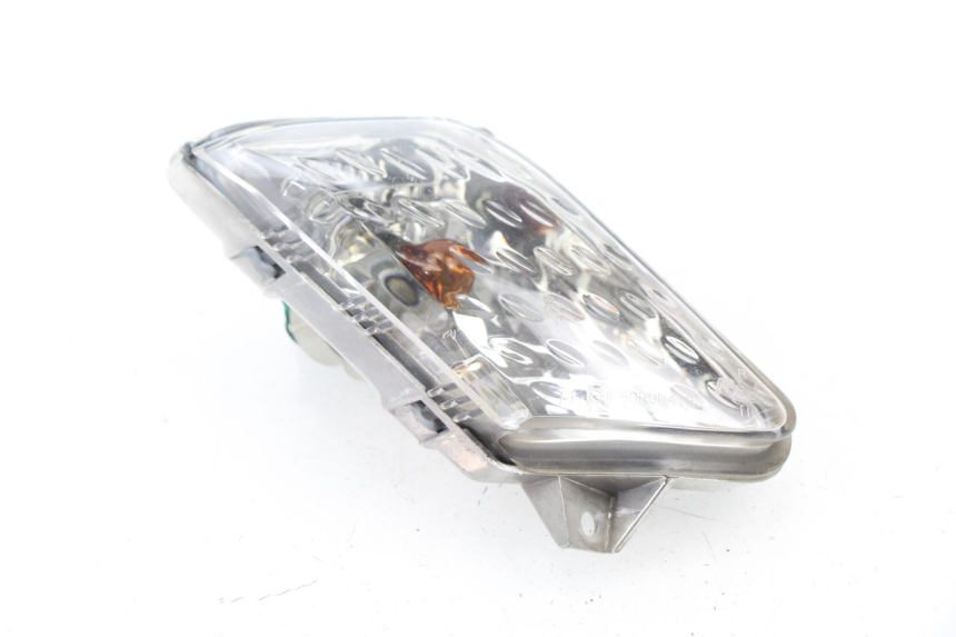 photo de RIGHT FRONT TURN SIGNAL YAMAHA XMAX X-MAX 125 (2006 - 2009)