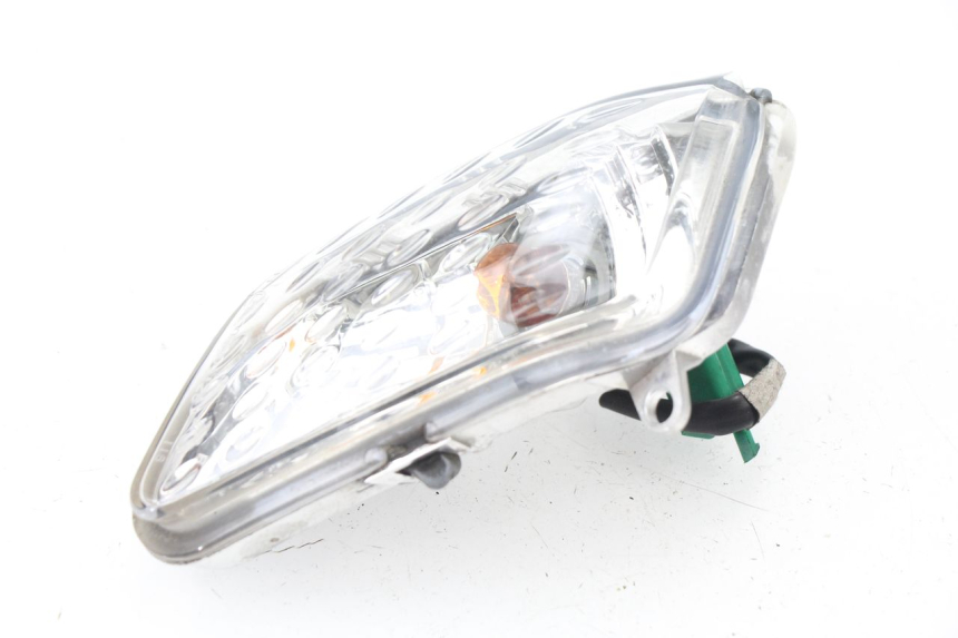 photo de RIGHT FRONT TURN SIGNAL YAMAHA XMAX X-MAX 125 (2006 - 2009)