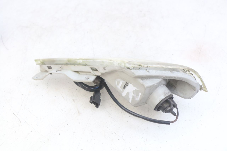 photo de RIGHT FRONT TURN SIGNAL YAMAHA YP MAJESTY 400 (2004 - 2008)