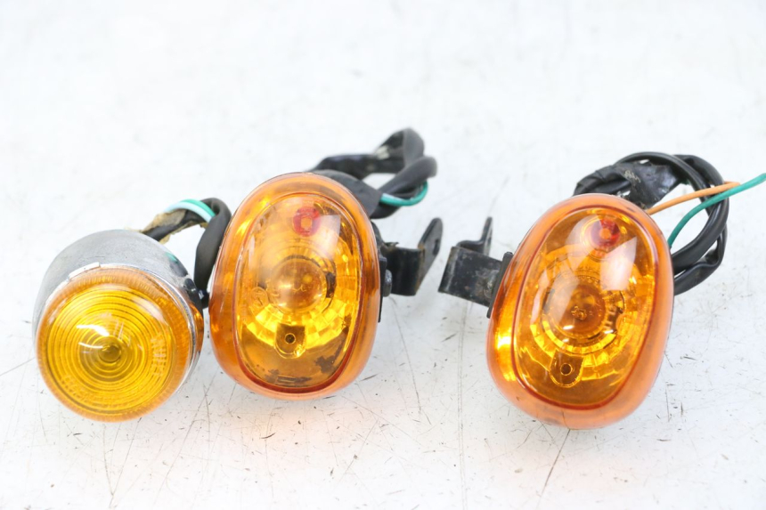 photo de FRONT TURN SIGNAL EUROCKA RETRO 50 (2007 - 2014)