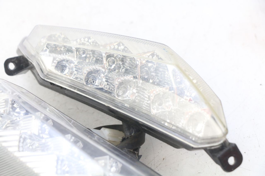 photo de FRONT TURN SIGNAL EUROCKA VIRTUALITY GT 4T 50 (2011 - 2017)