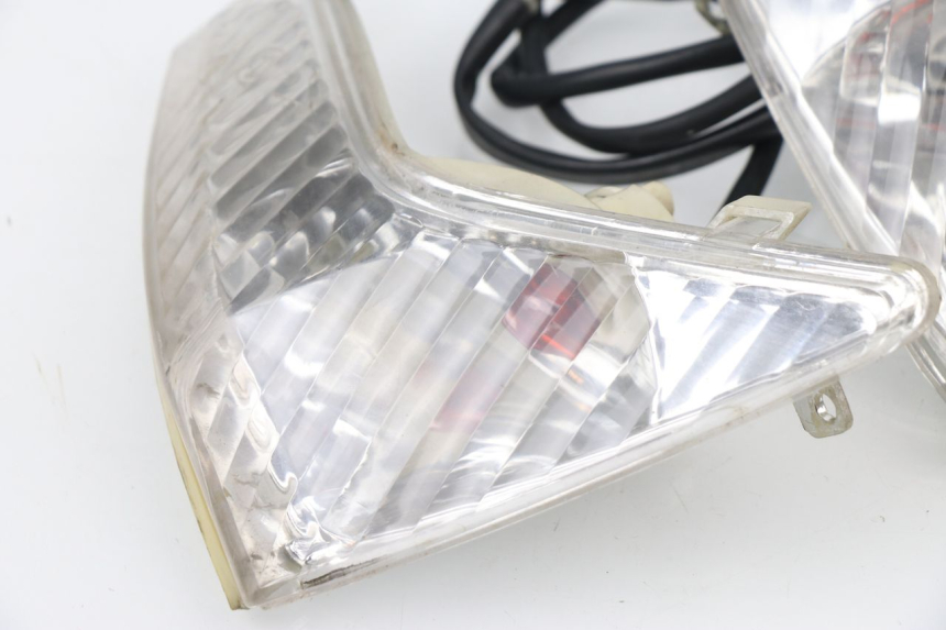 photo de FRONT TURN SIGNAL REVATTO FUTURA GT 125 (2006 - 2008)