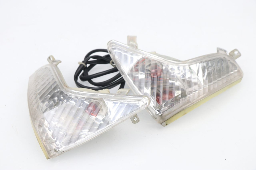 photo de FRONT TURN SIGNAL REVATTO FUTURA GT 125 (2006 - 2008)