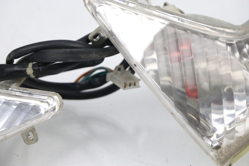photo de FRONT TURN SIGNAL REVATTO FUTURA GT 125 (2006 - 2008)
