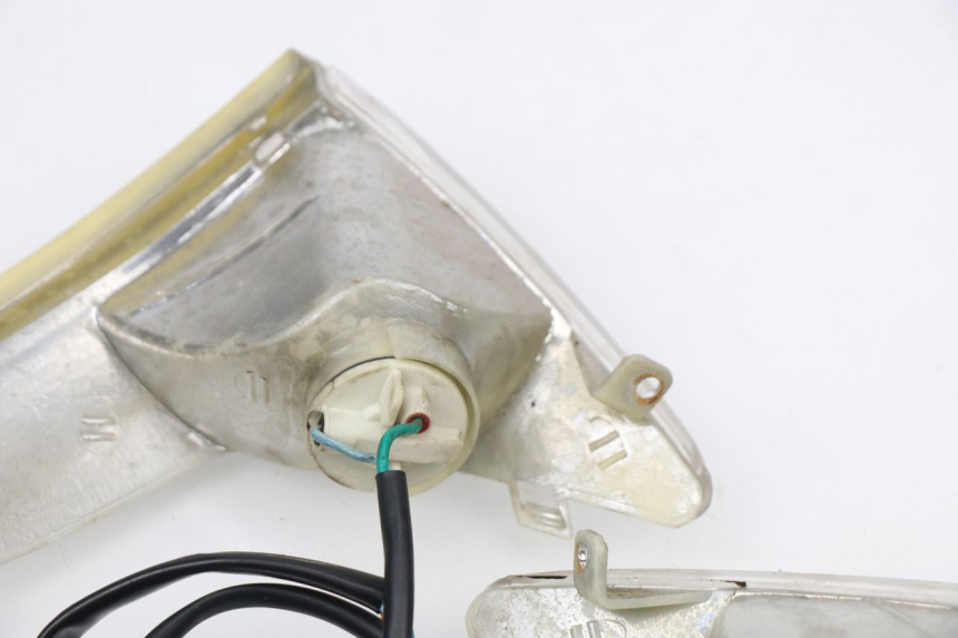 photo de FRONT TURN SIGNAL REVATTO FUTURA GT 125 (2006 - 2008)