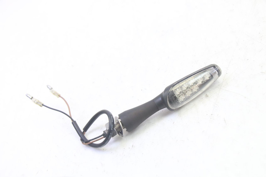 photo de LEFT FRONT TURN SIGNAL QUADRO 4 4D 350 (2015 - 2018)
