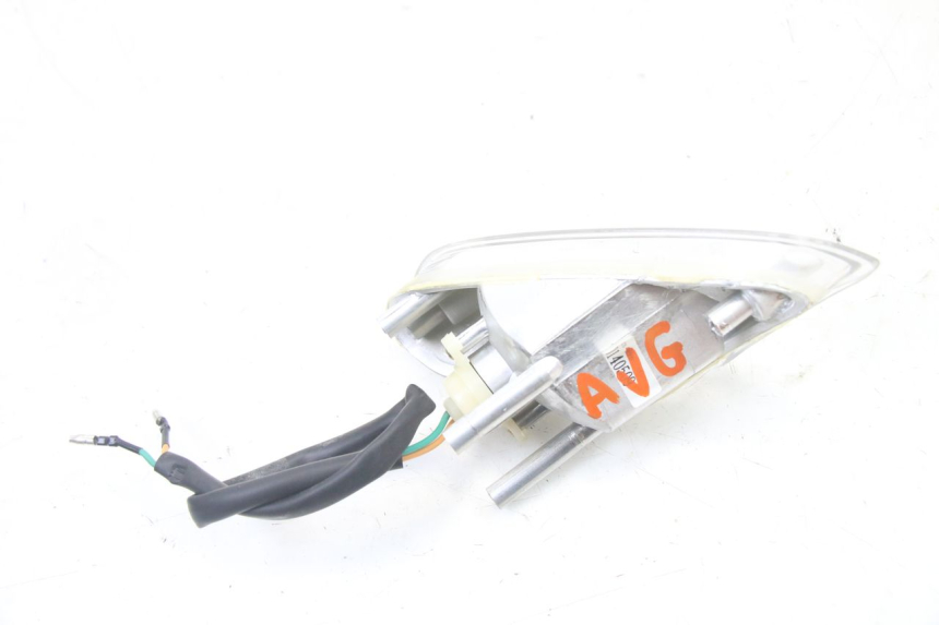 photo de LEFT FRONT TURN SIGNAL KYMCO AGILITY 4T 50 (2005 - 2018)