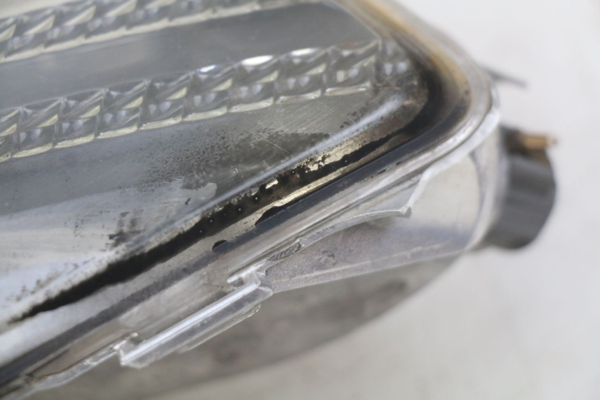 photo de LEFT FRONT TURN SIGNAL APRILIA ATLANTIC 500 (2002 - 2003)