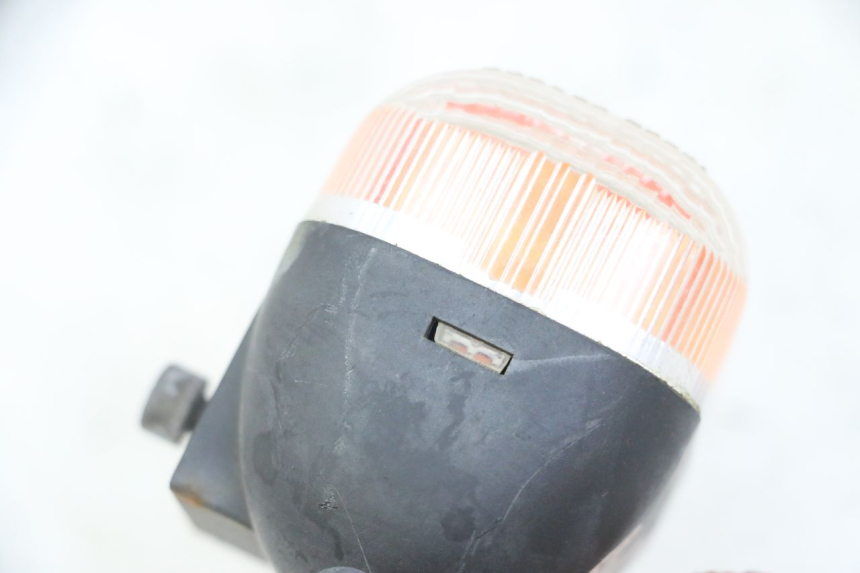 photo de FRONT LEFT TURN SIGNAL MBK BOOSTER SPIRIT NAKED 50 (2004 - 2017)