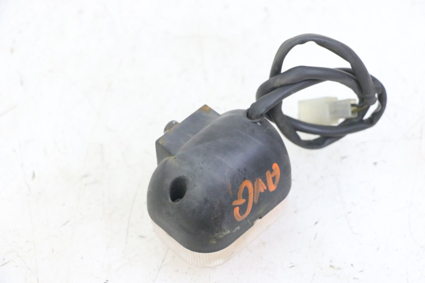 photo de FRONT LEFT TURN SIGNAL MBK BOOSTER SPIRIT NAKED 50 (2004 - 2017)