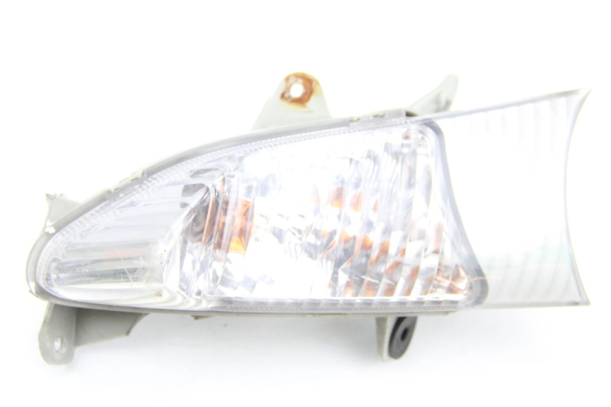 photo de LEFT FRONT TURN SIGNAL SUZUKI BURGMAN 125 (2007 - 2014)