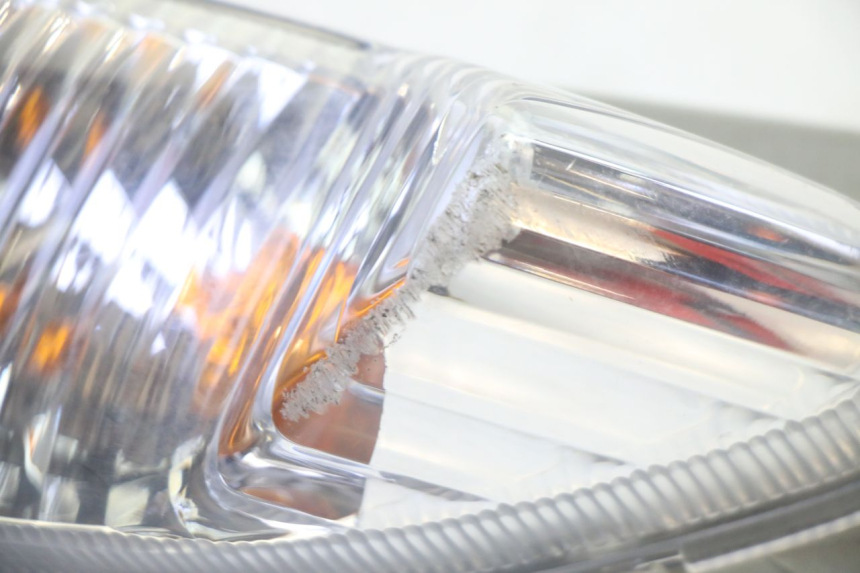 photo de LEFT FRONT TURN SIGNAL SUZUKI BURGMAN 125 (2007 - 2014)