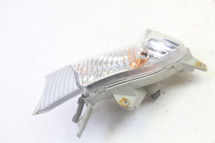 photo de LEFT FRONT TURN SIGNAL SUZUKI BURGMAN 125 (2007 - 2014)