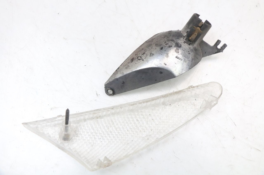 photo de LEFT FRONT TURN SIGNAL PEUGEOT BUXY 50 (1993 - 1998)