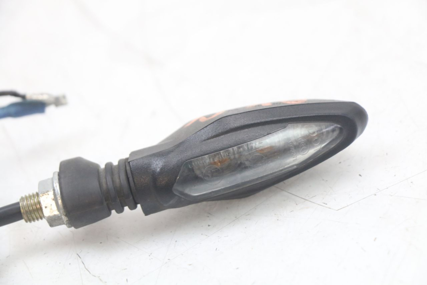 photo de FRONT LEFT TURN SIGNAL EBROH BRAVO GLE 1 (2020 - 2024)